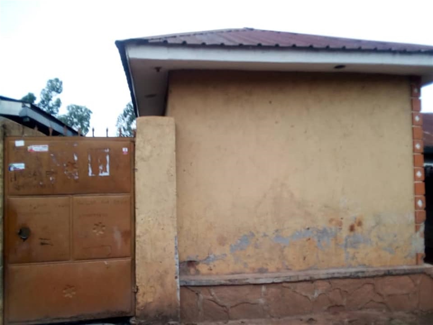 Semi Detached for sale in Kyebando Kampala