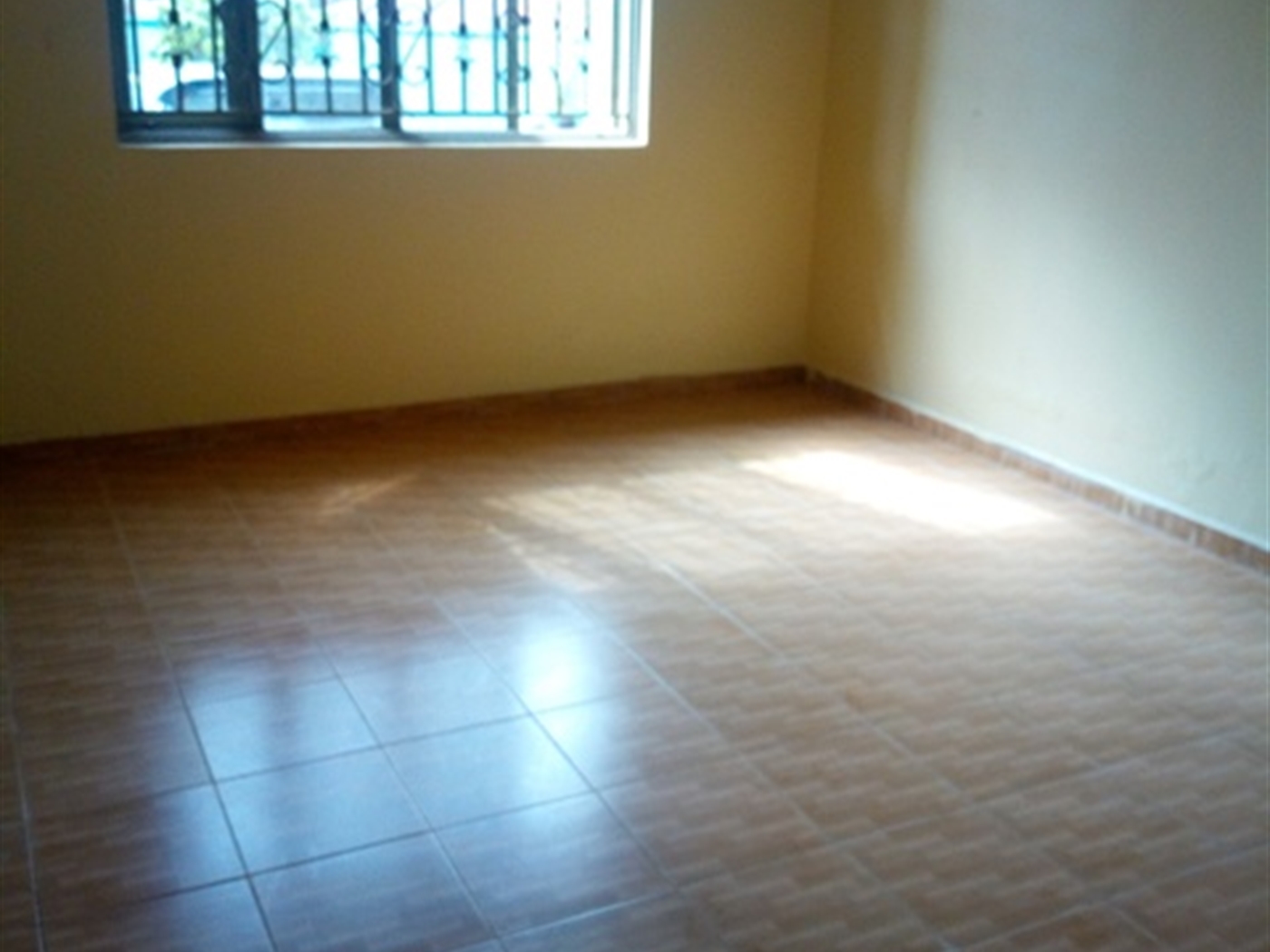 Semi Detached for rent in Kisaasi Kampala