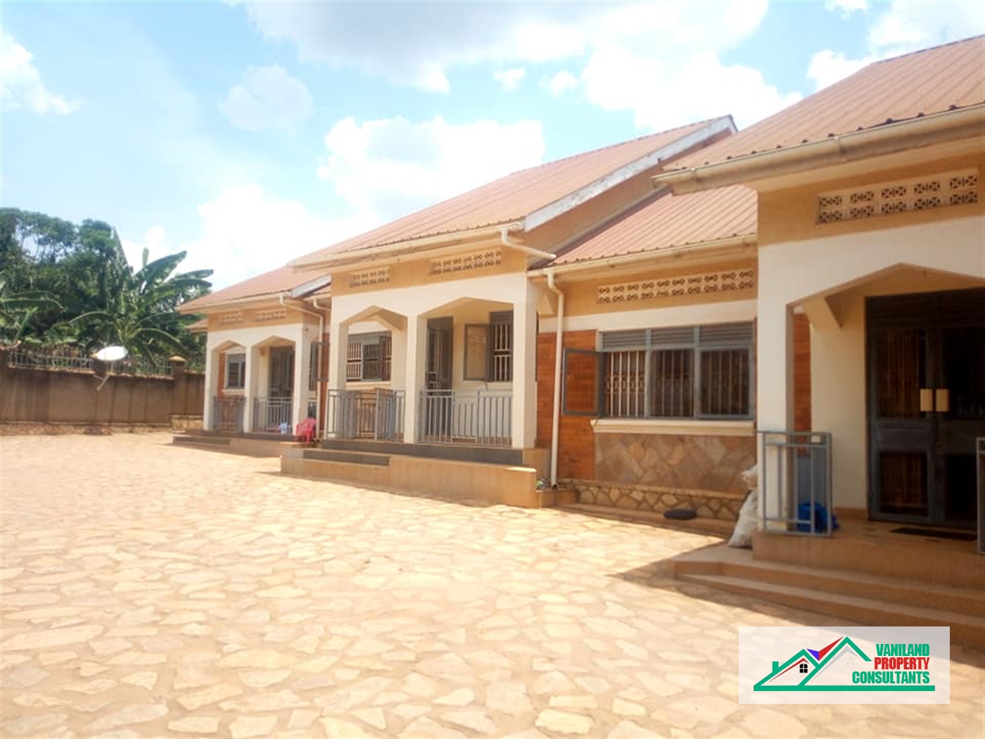 Semi Detached for rent in Kisaasi Kampala