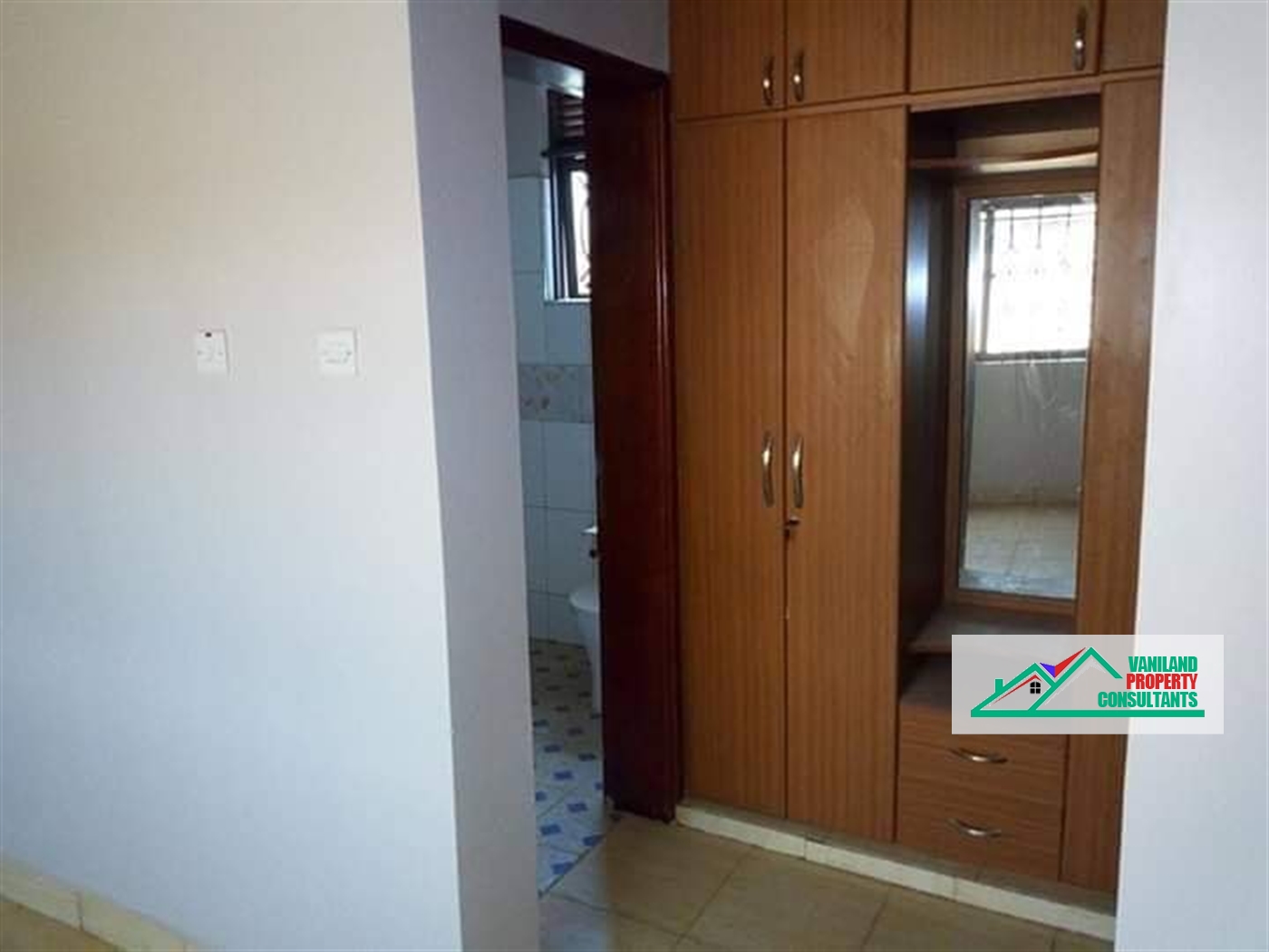 Apartment for rent in Kiwaatule Kampala