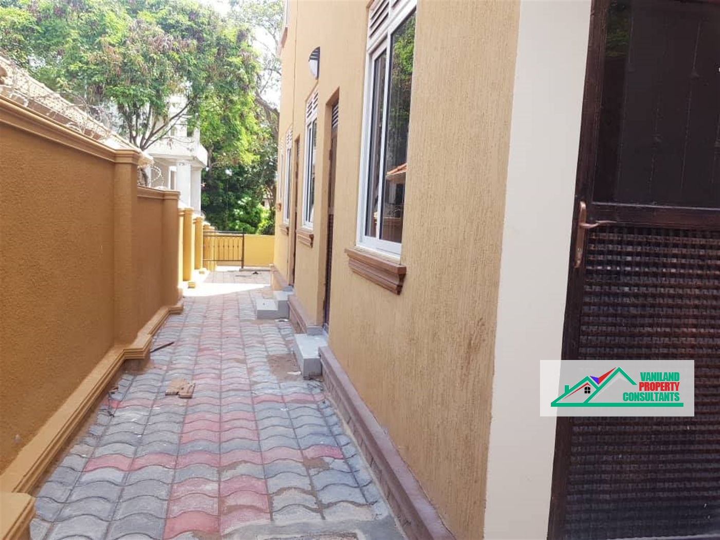 Apartment for sale in Munyonyo Kampala