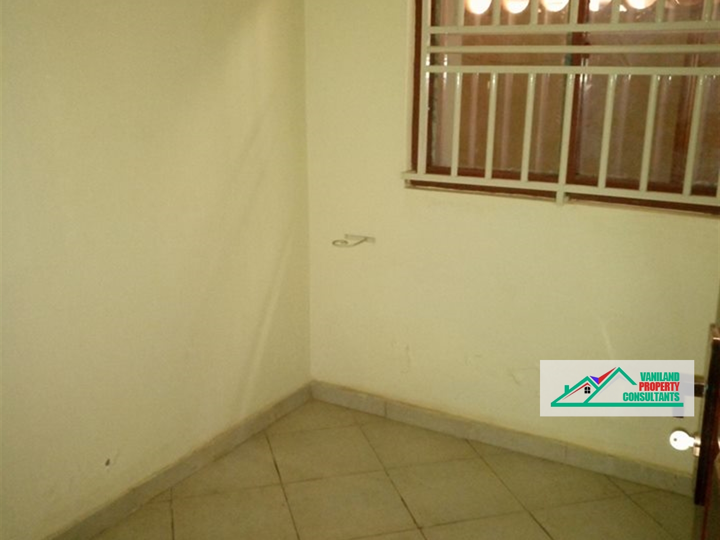 Semi Detached for rent in Kulambilo Kampala