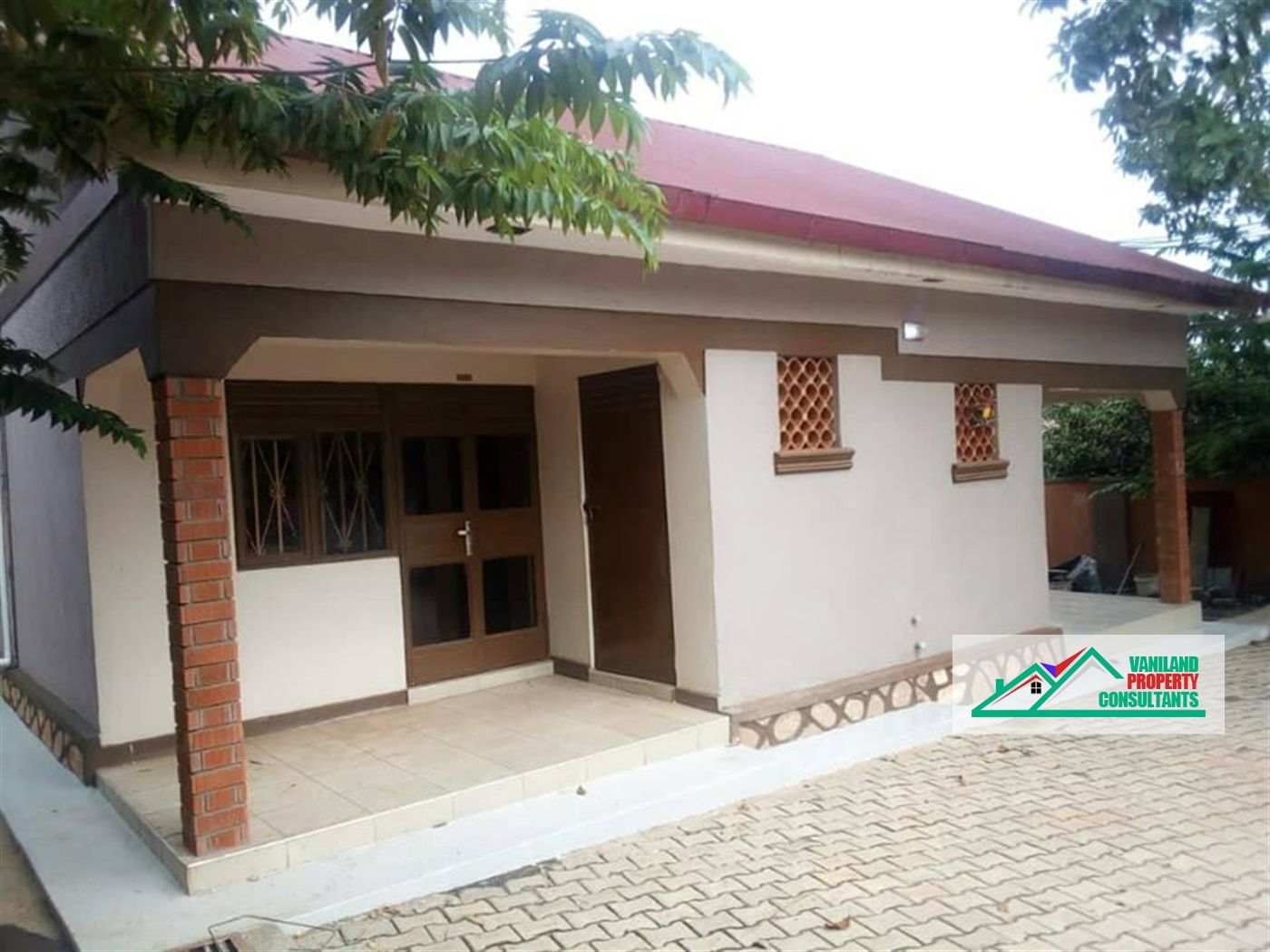 Semi Detached for rent in Mpererwe Kampala