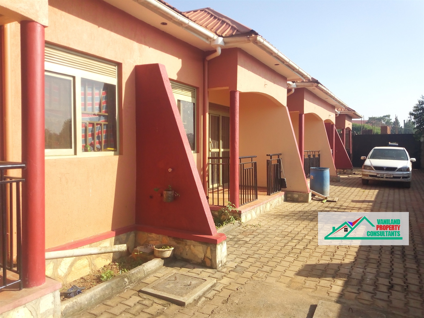 Semi Detached for rent in Entebbe Kampala