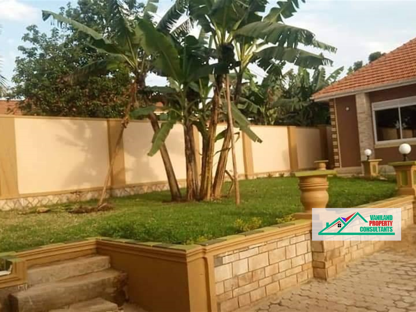 Bungalow for sale in Kira Wakiso