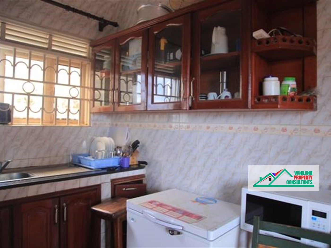 Bungalow for rent in Kisaasi Kampala