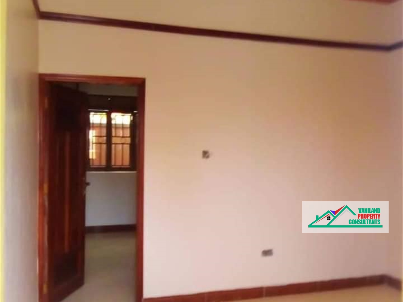 Semi Detached for rent in Mpererwe Kampala