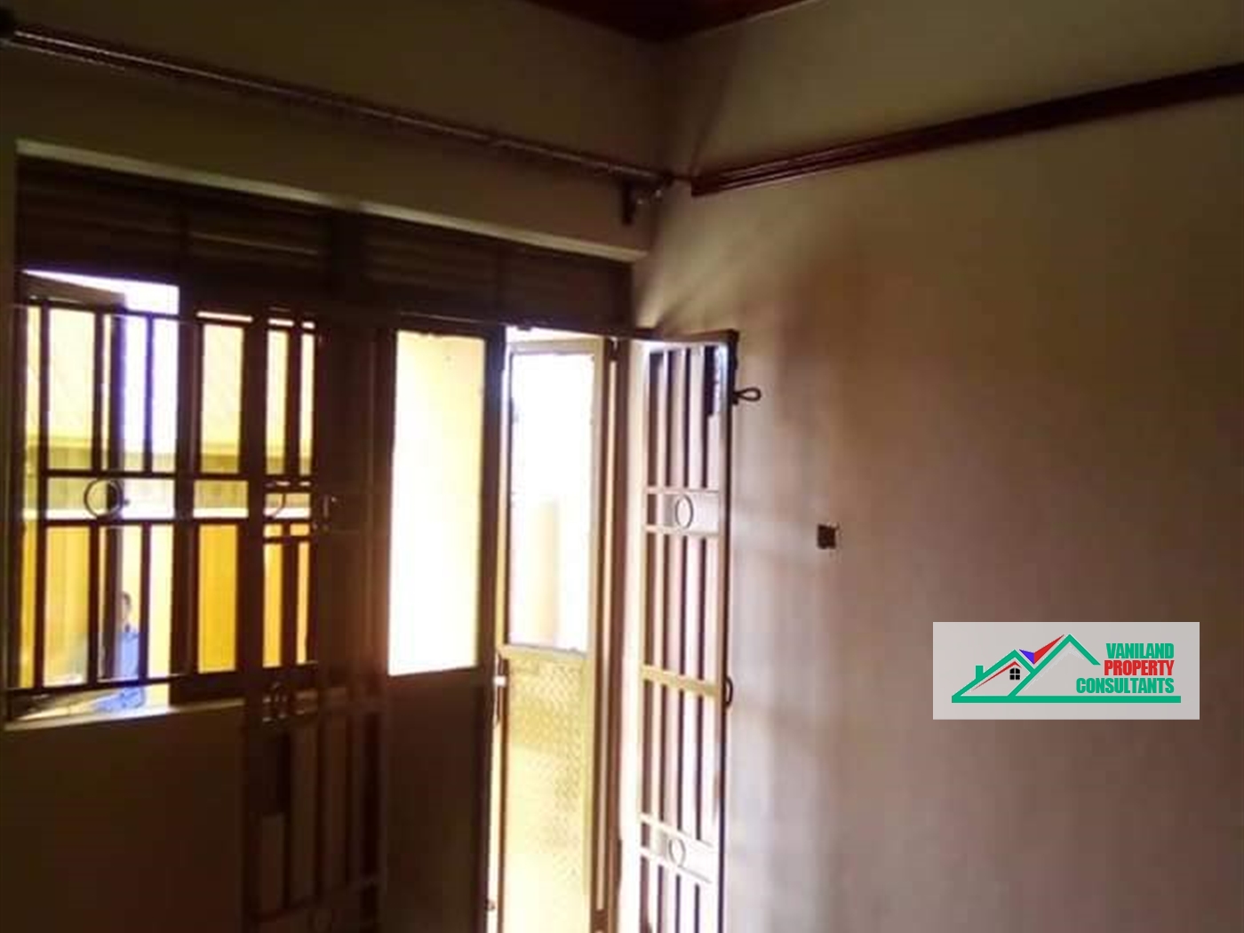 Semi Detached for rent in Mpererwe Kampala