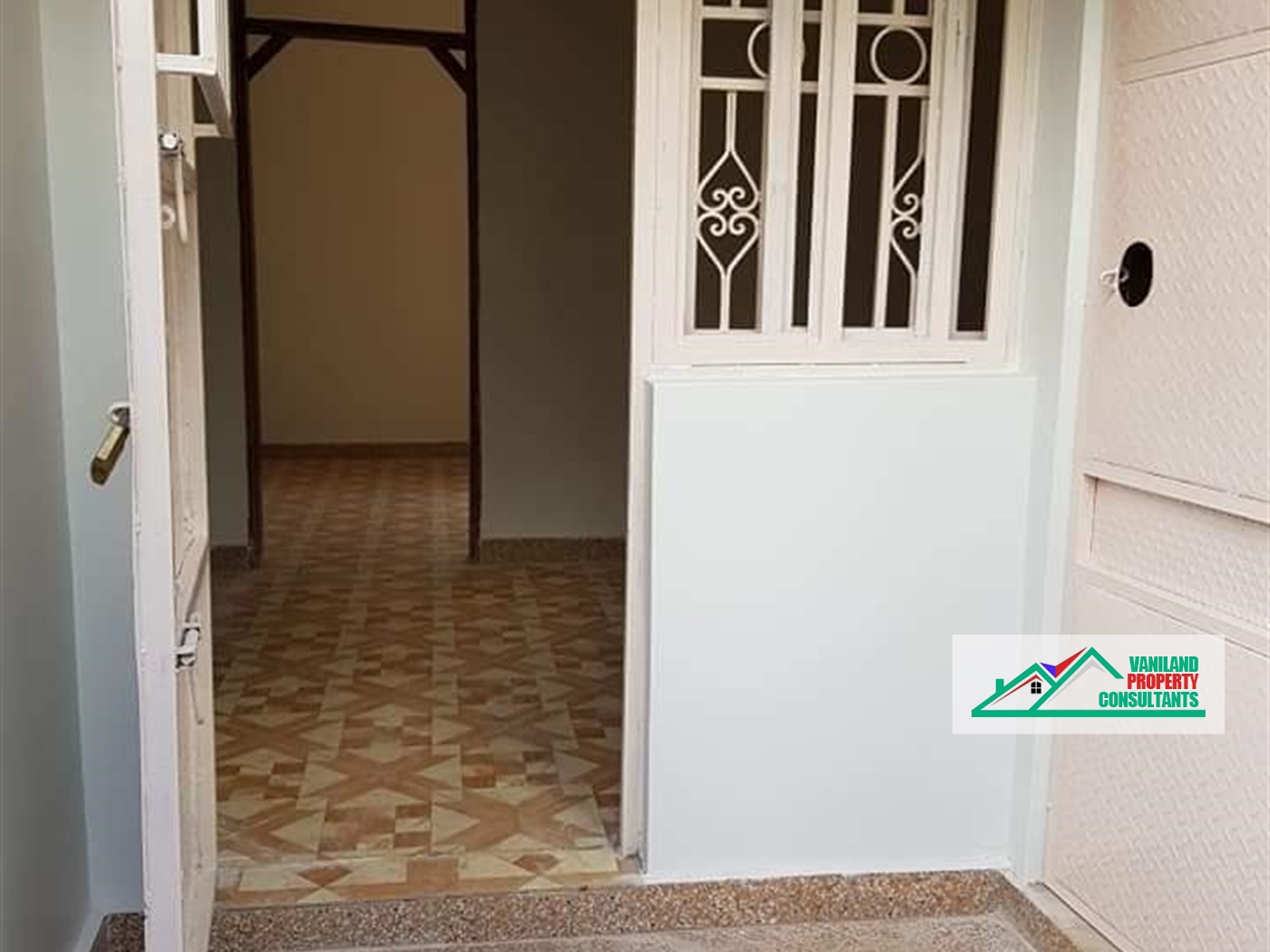 Semi Detached for rent in Kasangati Kampala