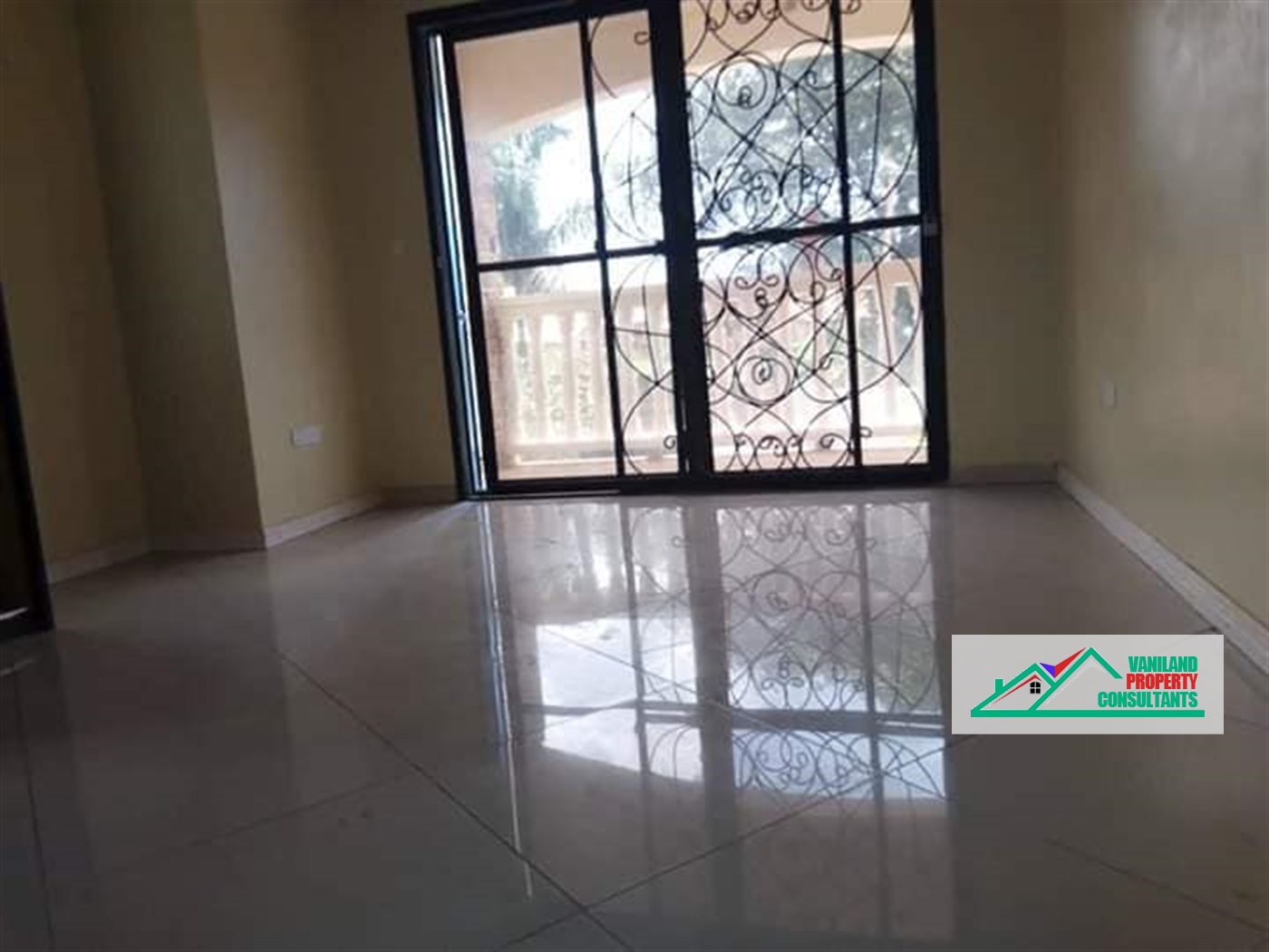 Duplex for rent in Bweyogerere Mukono