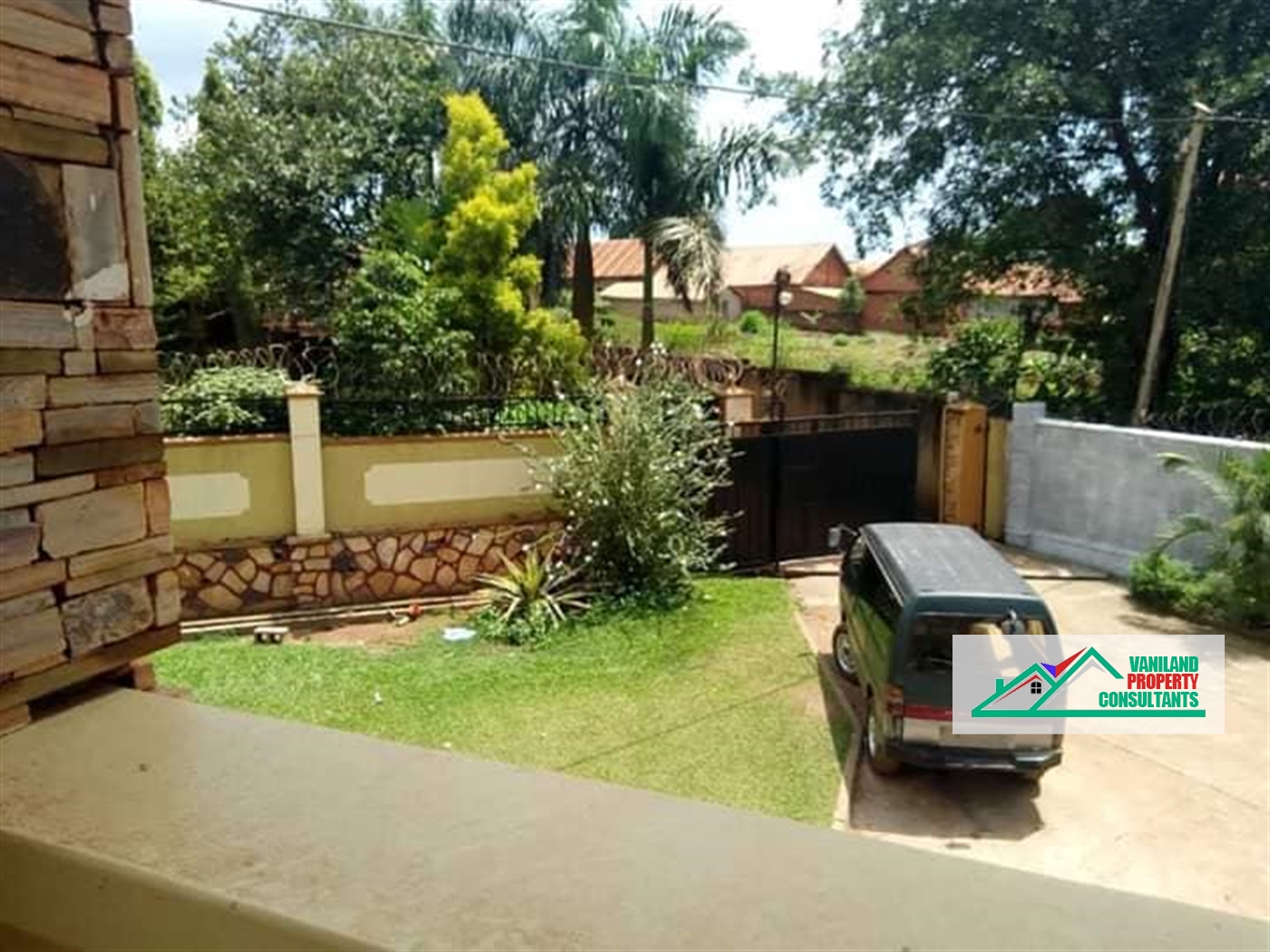 Duplex for rent in Bweyogerere Mukono