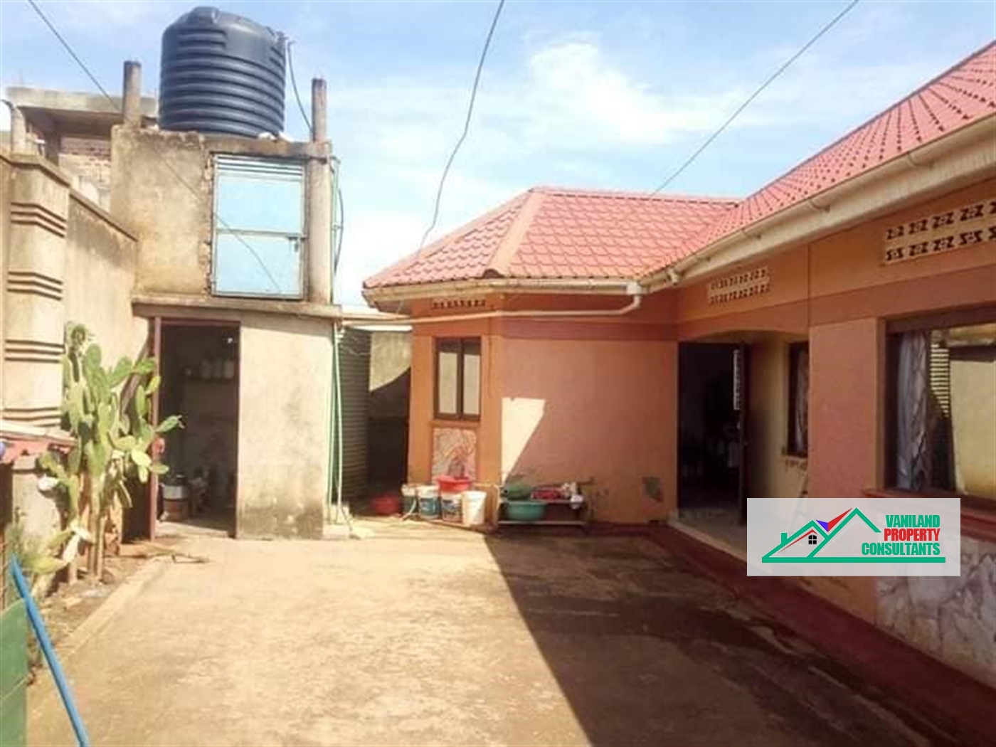 Bungalow for sale in Kira Wakiso