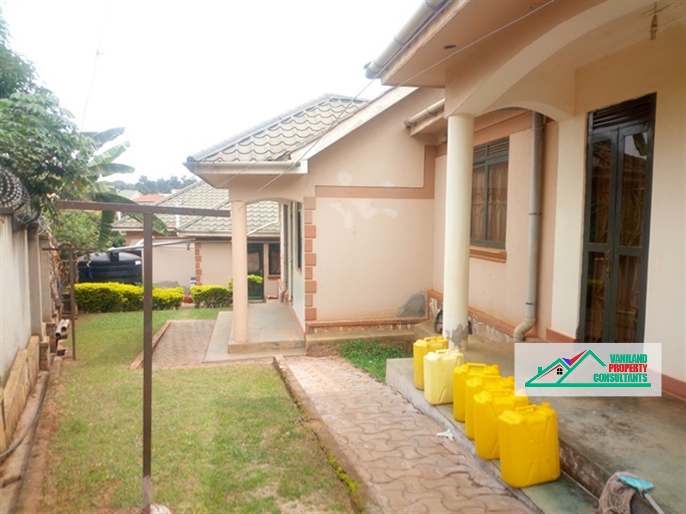 Semi Detached for rent in Gayaza Wakiso