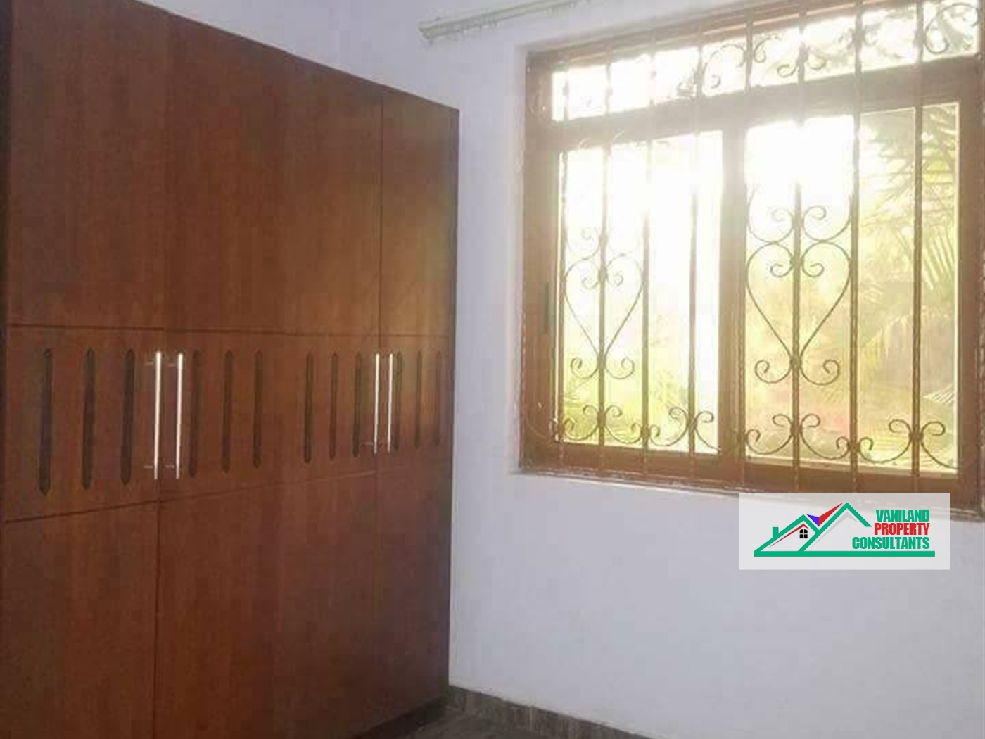 Semi Detached for rent in Bukoto Kampala