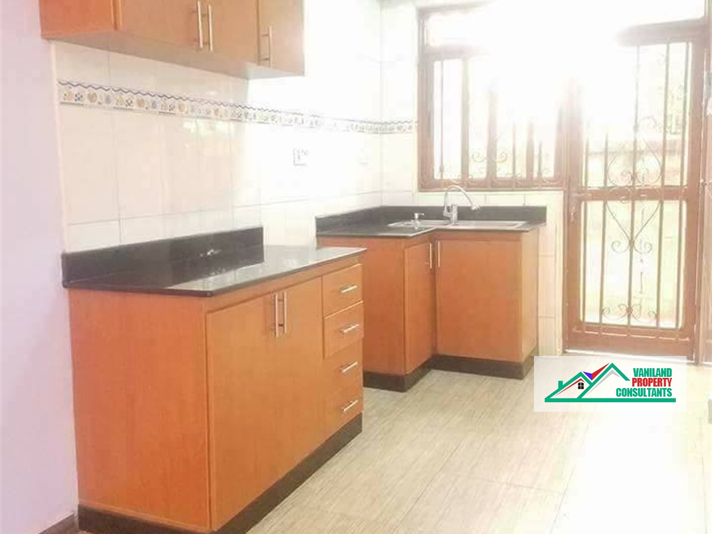 Semi Detached for rent in Bukoto Kampala