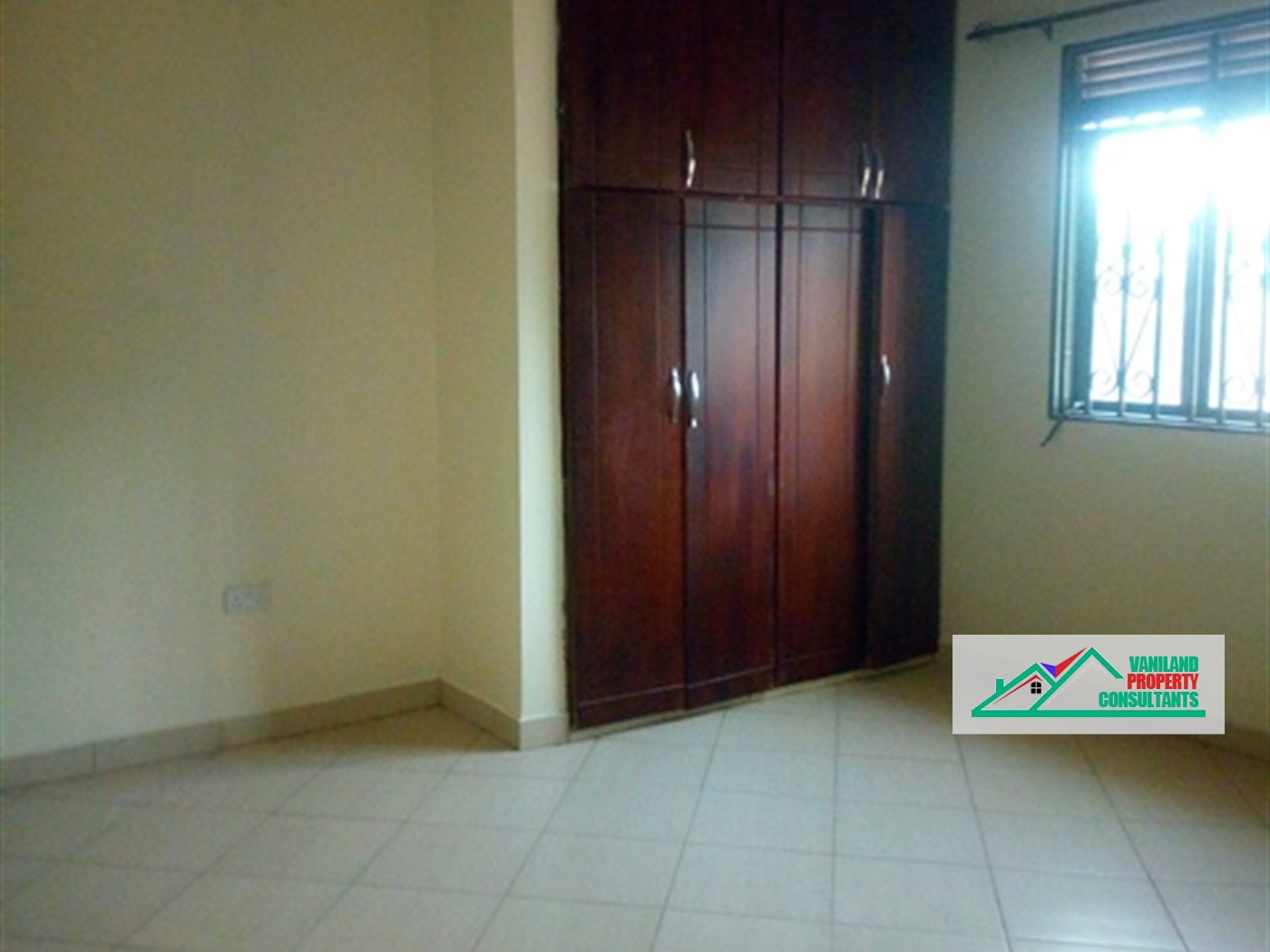 Semi Detached for rent in Kisaasi Kampala