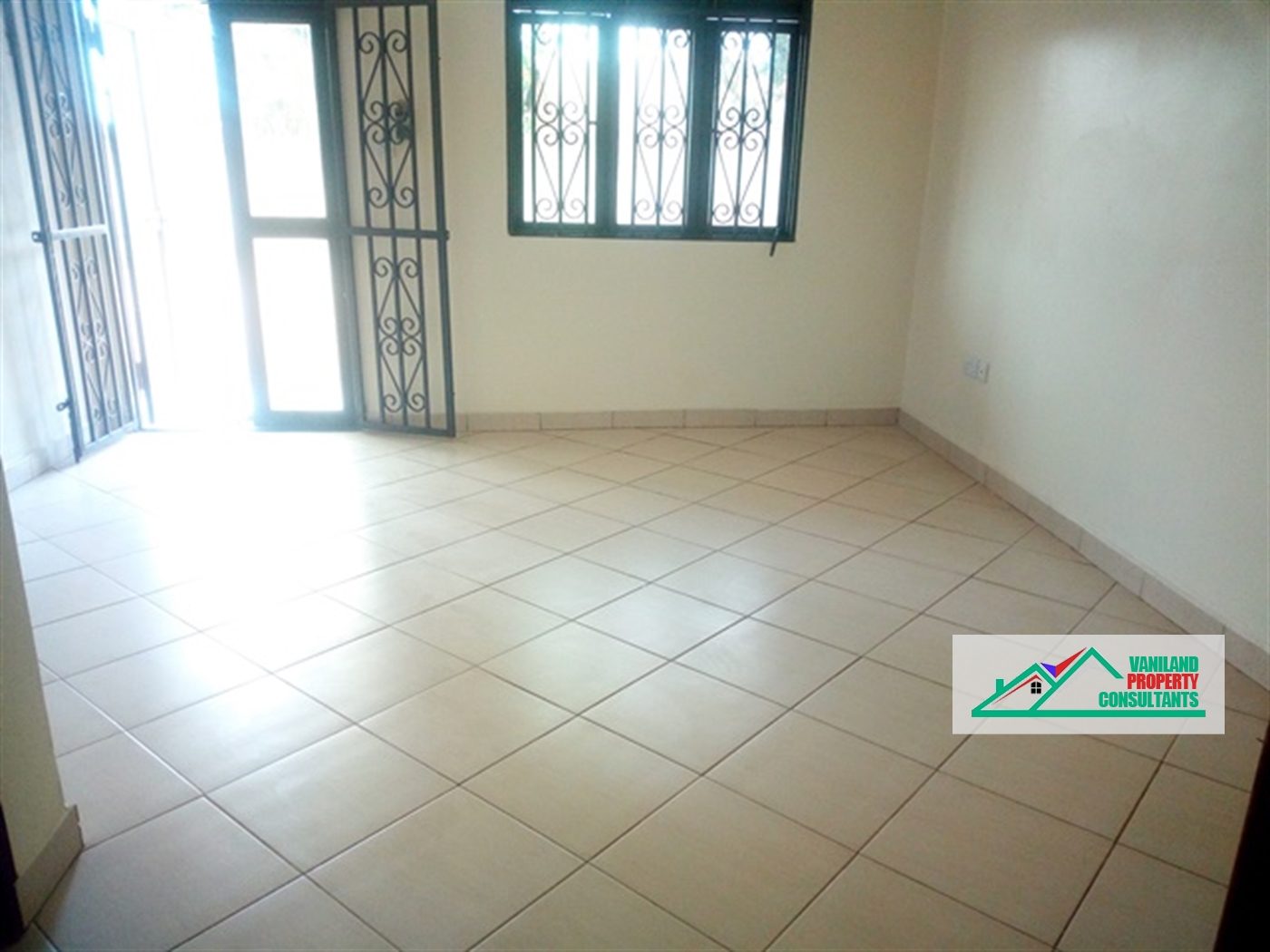 Semi Detached for rent in Kisaasi Kampala