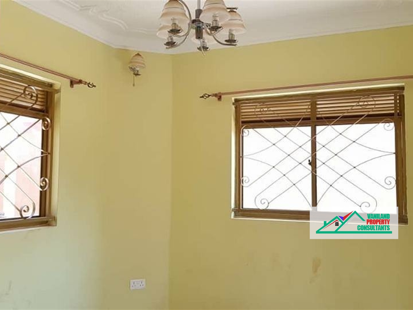 Semi Detached for rent in Kasangati Kampala