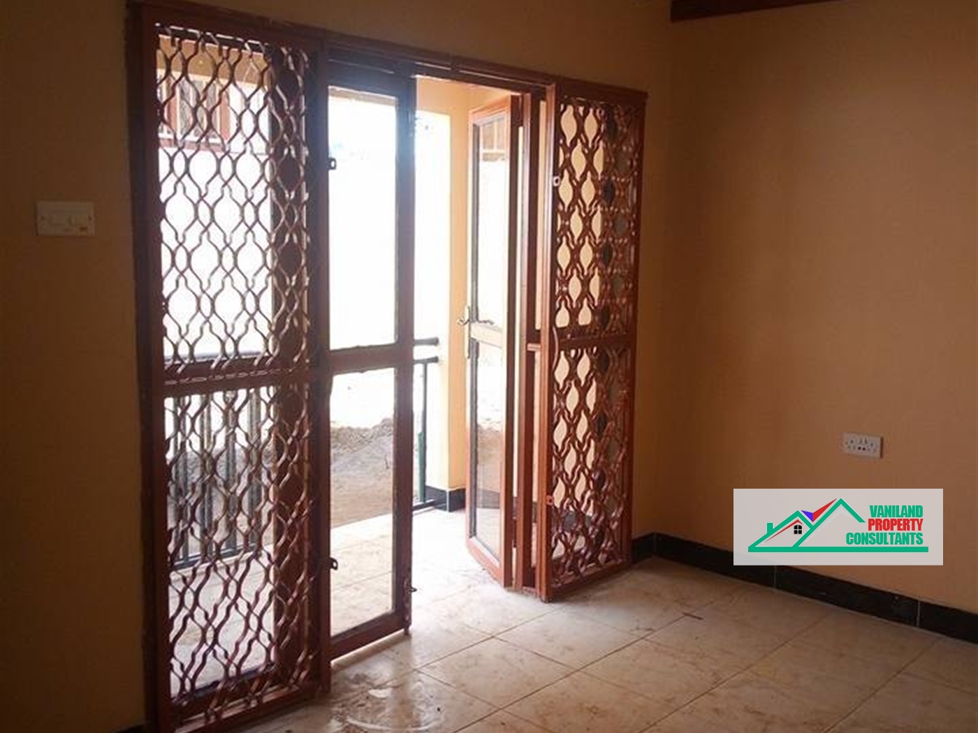 Semi Detached for rent in Bukoto Kampala