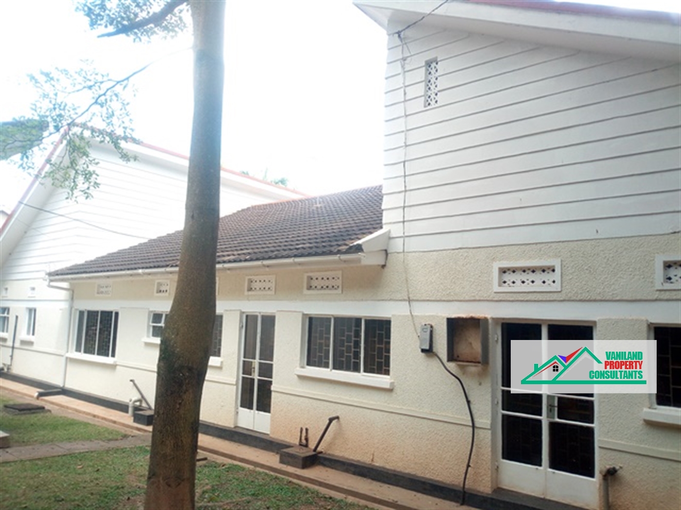 Bungalow for rent in Naguru Kampala