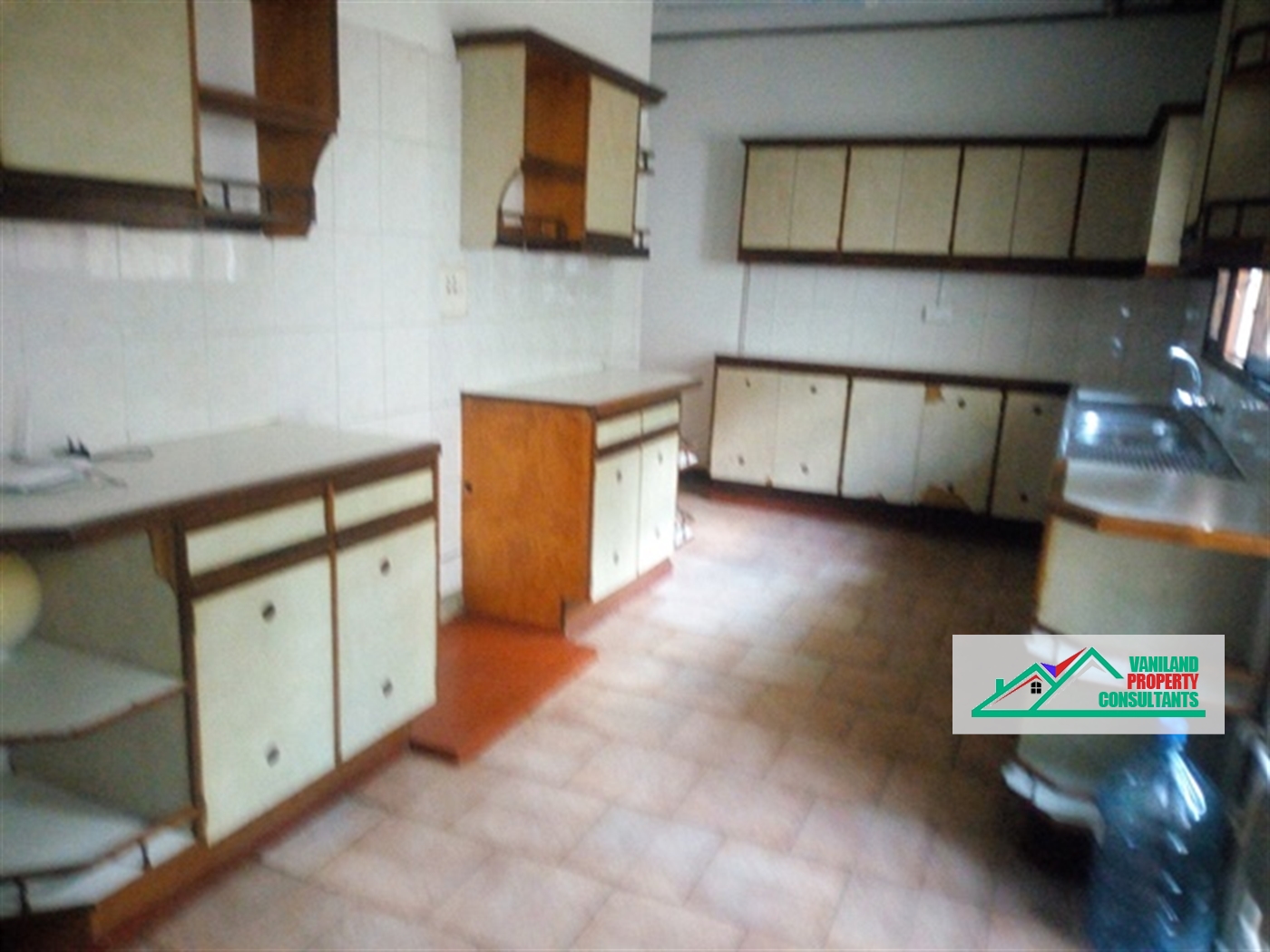 Bungalow for rent in Naguru Kampala