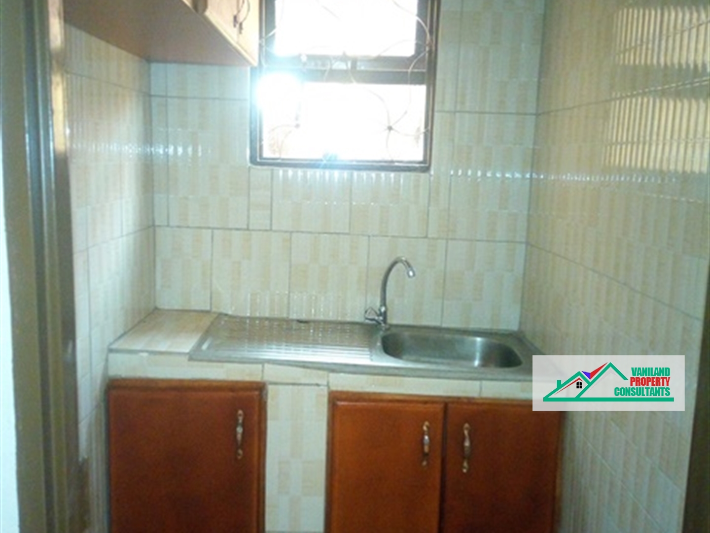 Semi Detached for rent in Bweyogerere Wakiso