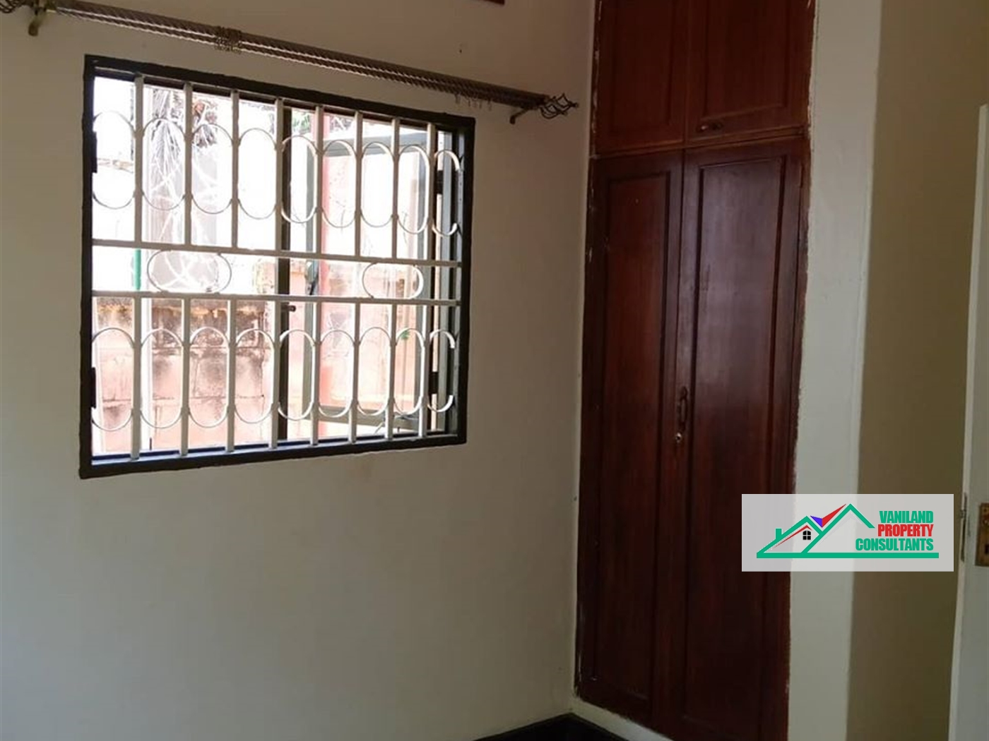 Semi Detached for rent in Kisaasi Kampala