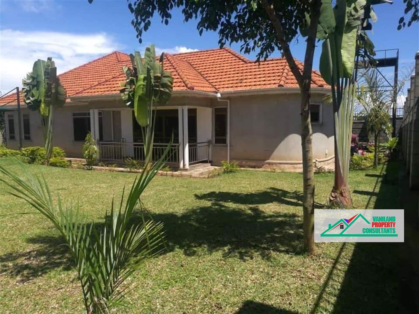 Bungalow for sale in Seguku Kampala