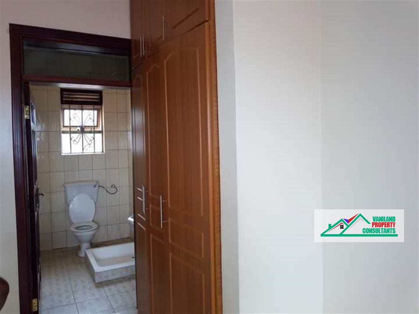 Apartment for rent in Bweyogerere Mukono