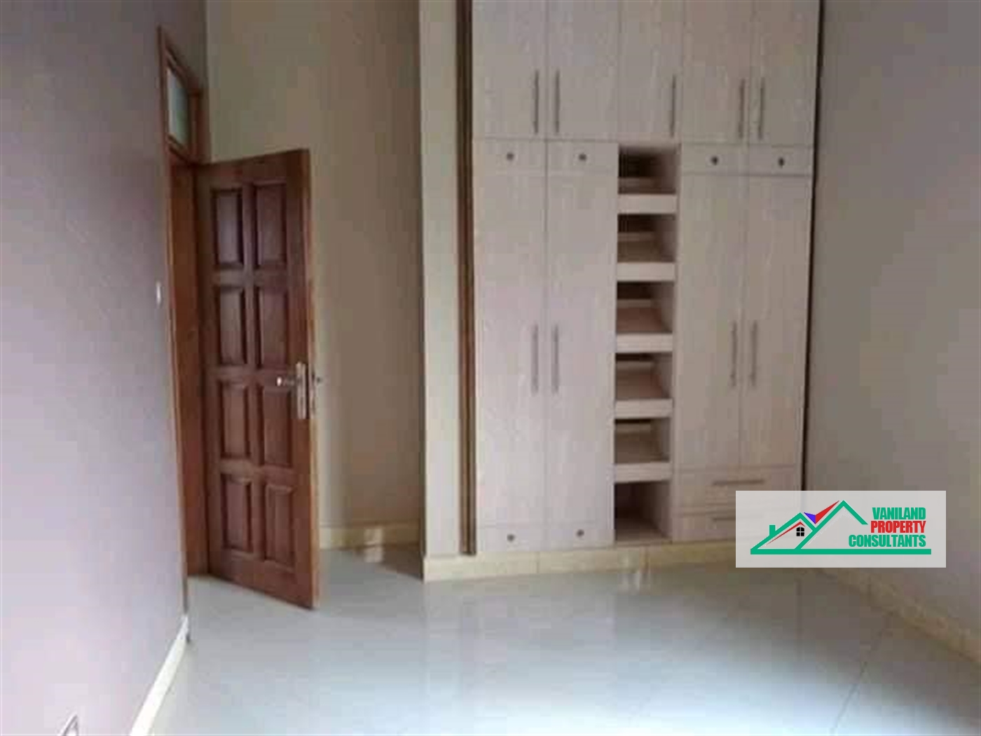 Duplex for rent in Naalya Kampala