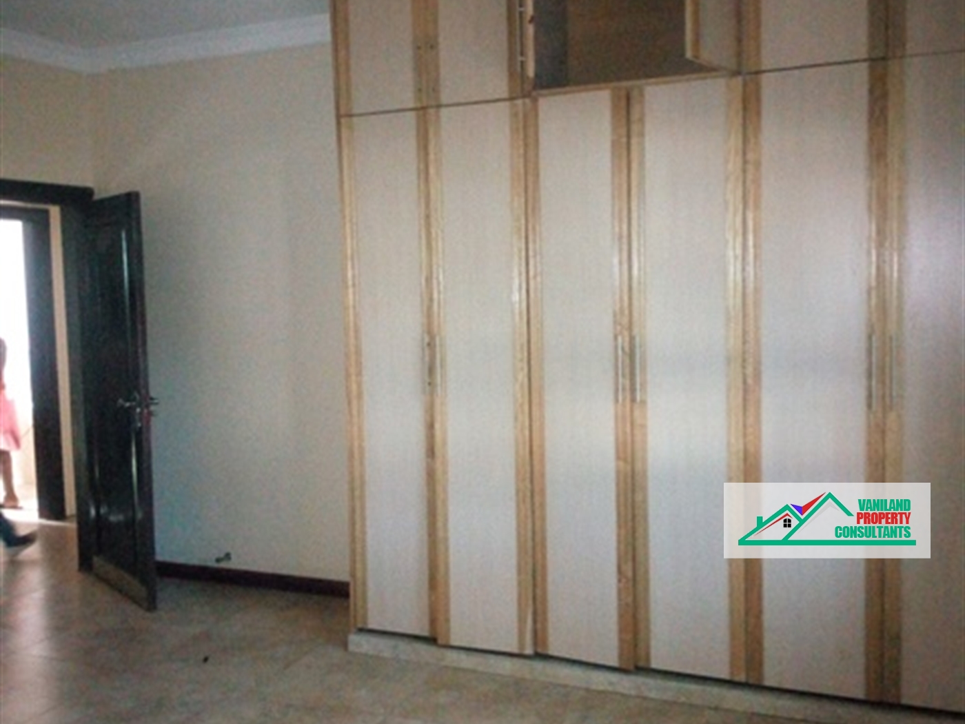 Apartment for rent in Kiwaatule Kampala