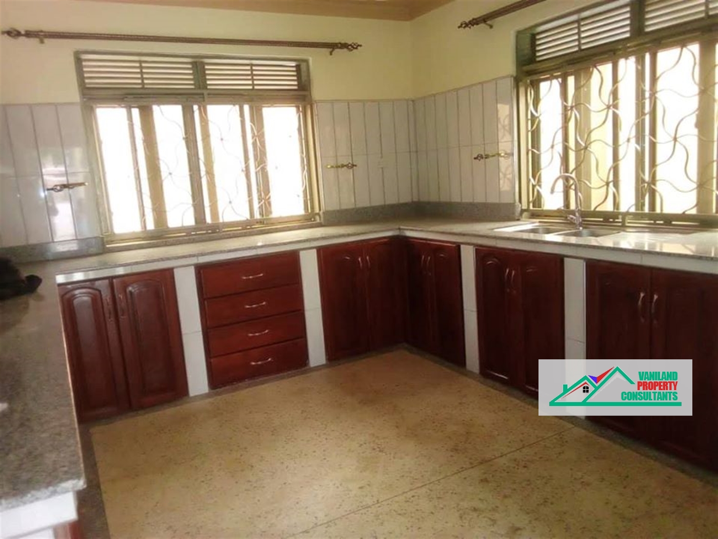 Bungalow for rent in Kirinya Wakiso