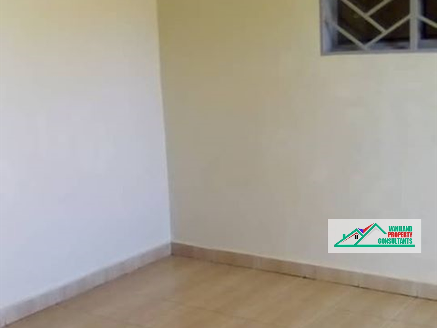 Semi Detached for rent in Mpererwe Kampala