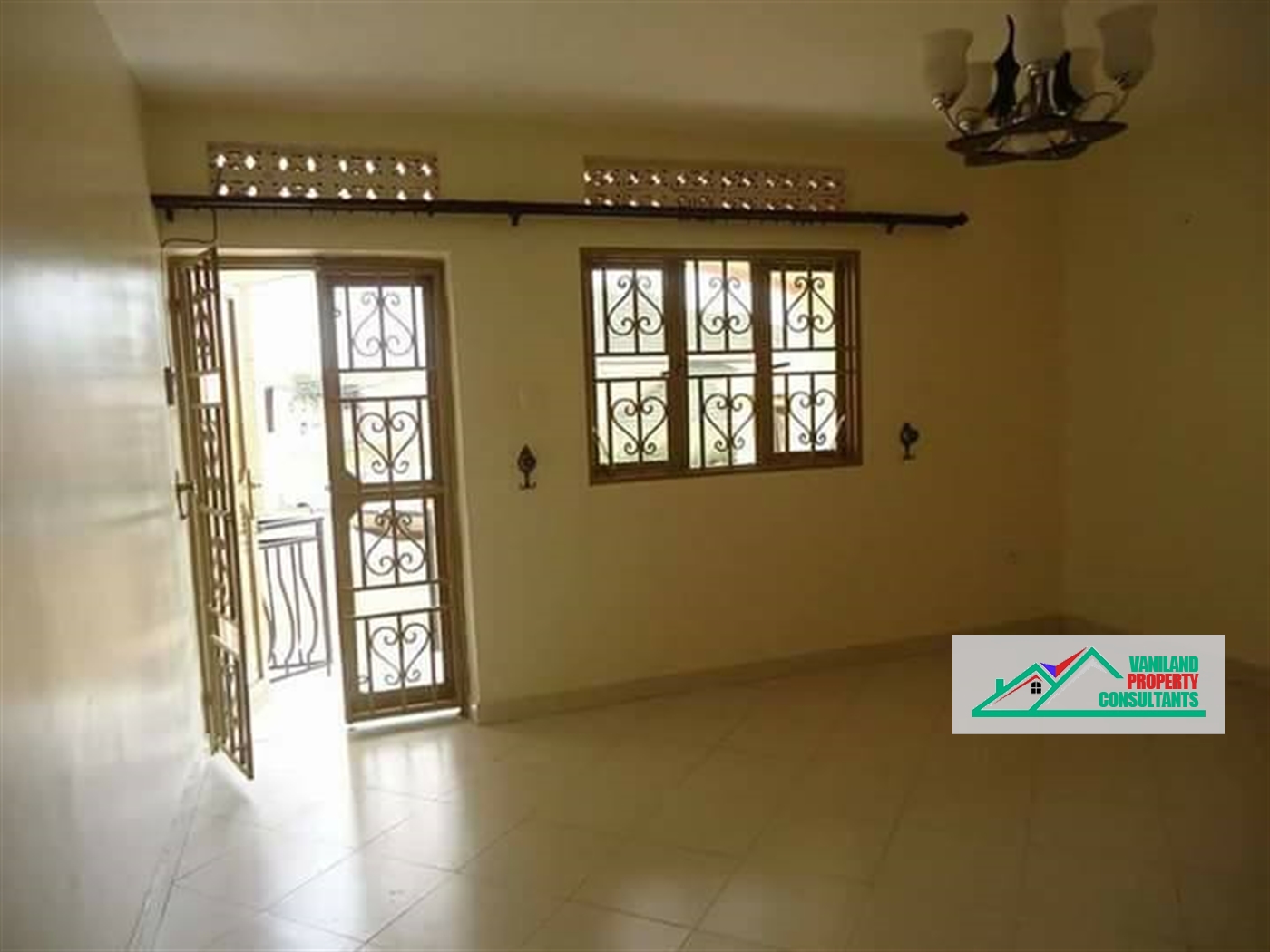 Mansion for rent in Kisaasi Kampala