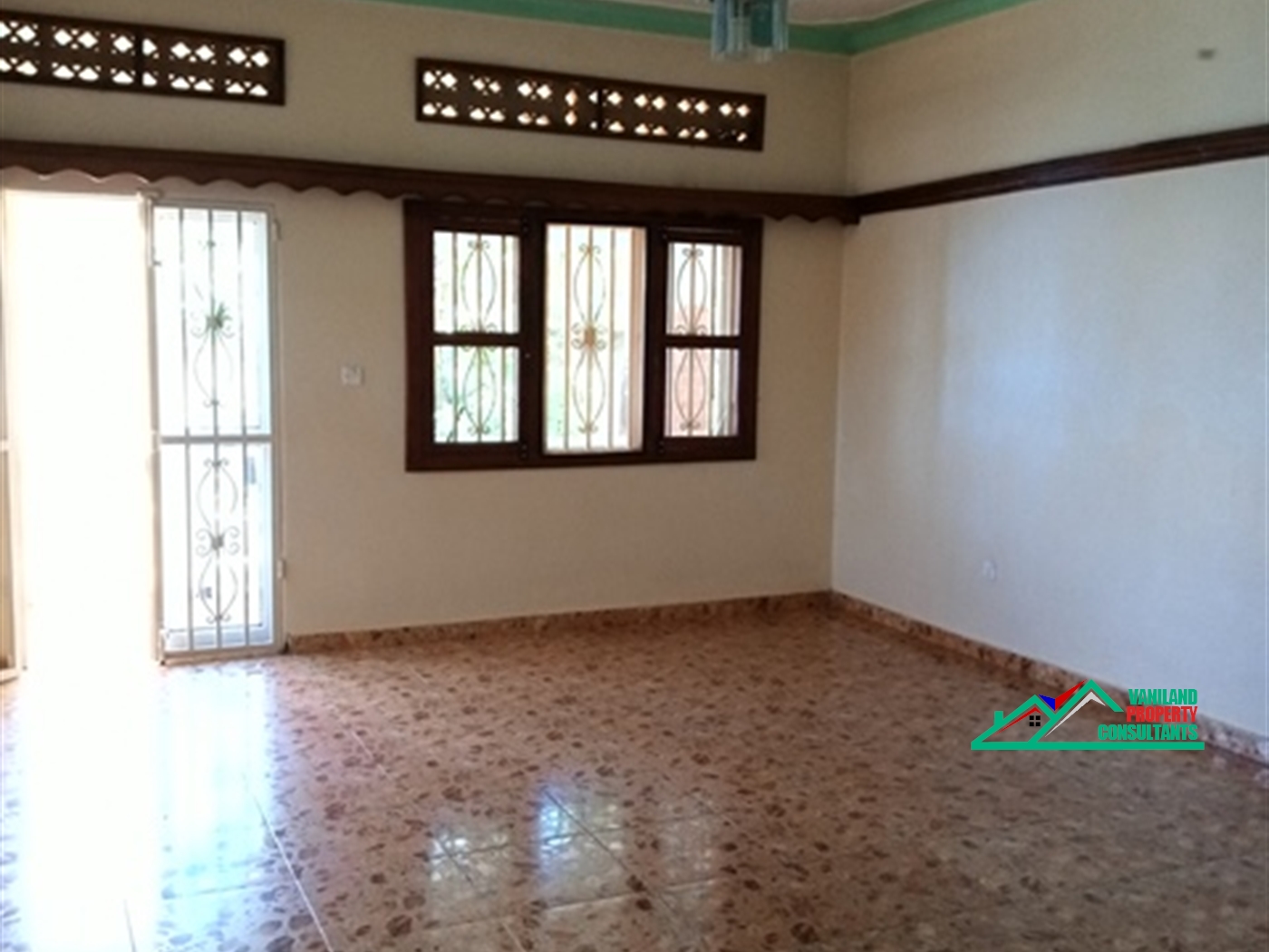 Bungalow for rent in Seeta Mukono