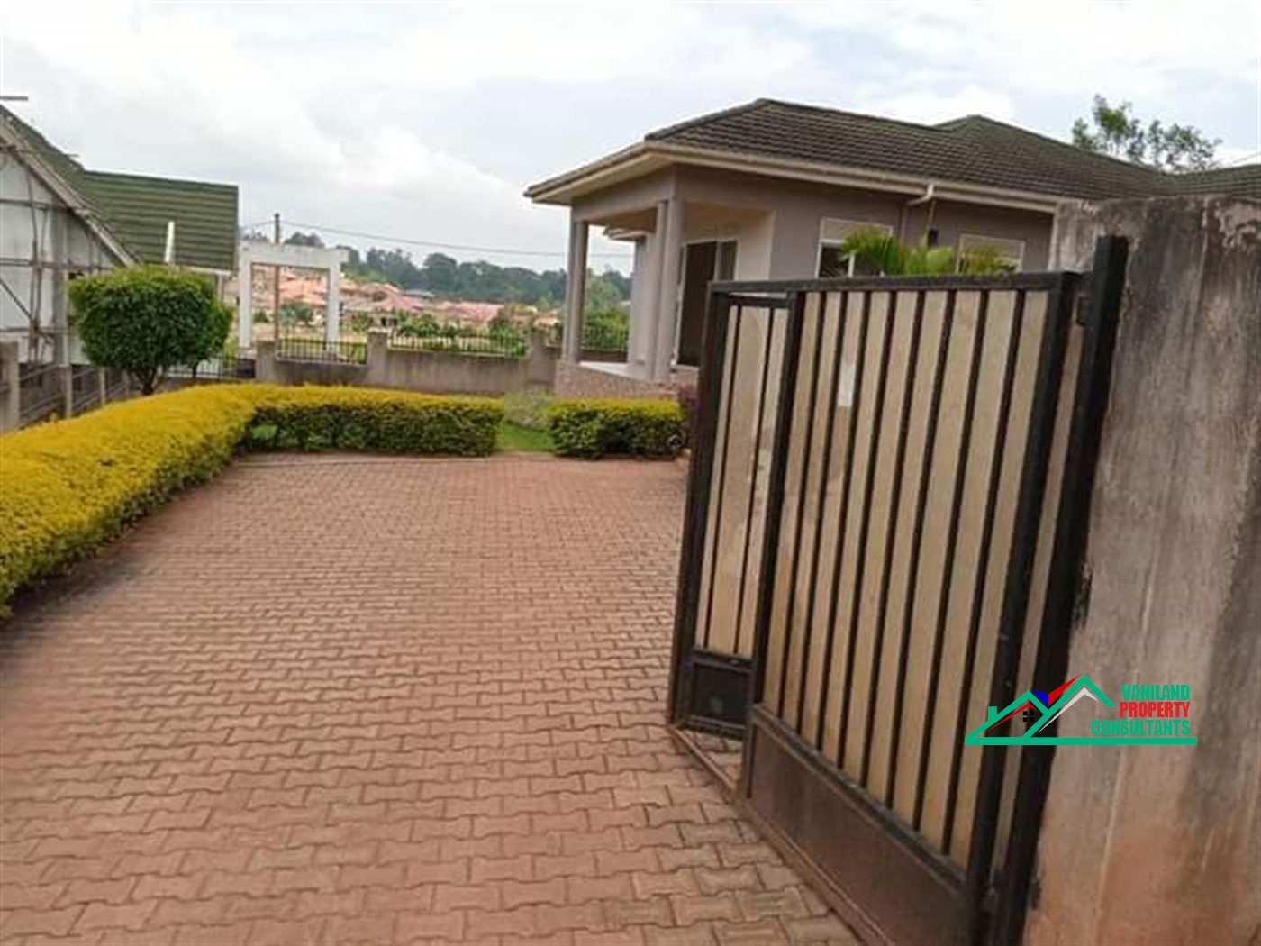 Bungalow for sale in Namugongo Wakiso