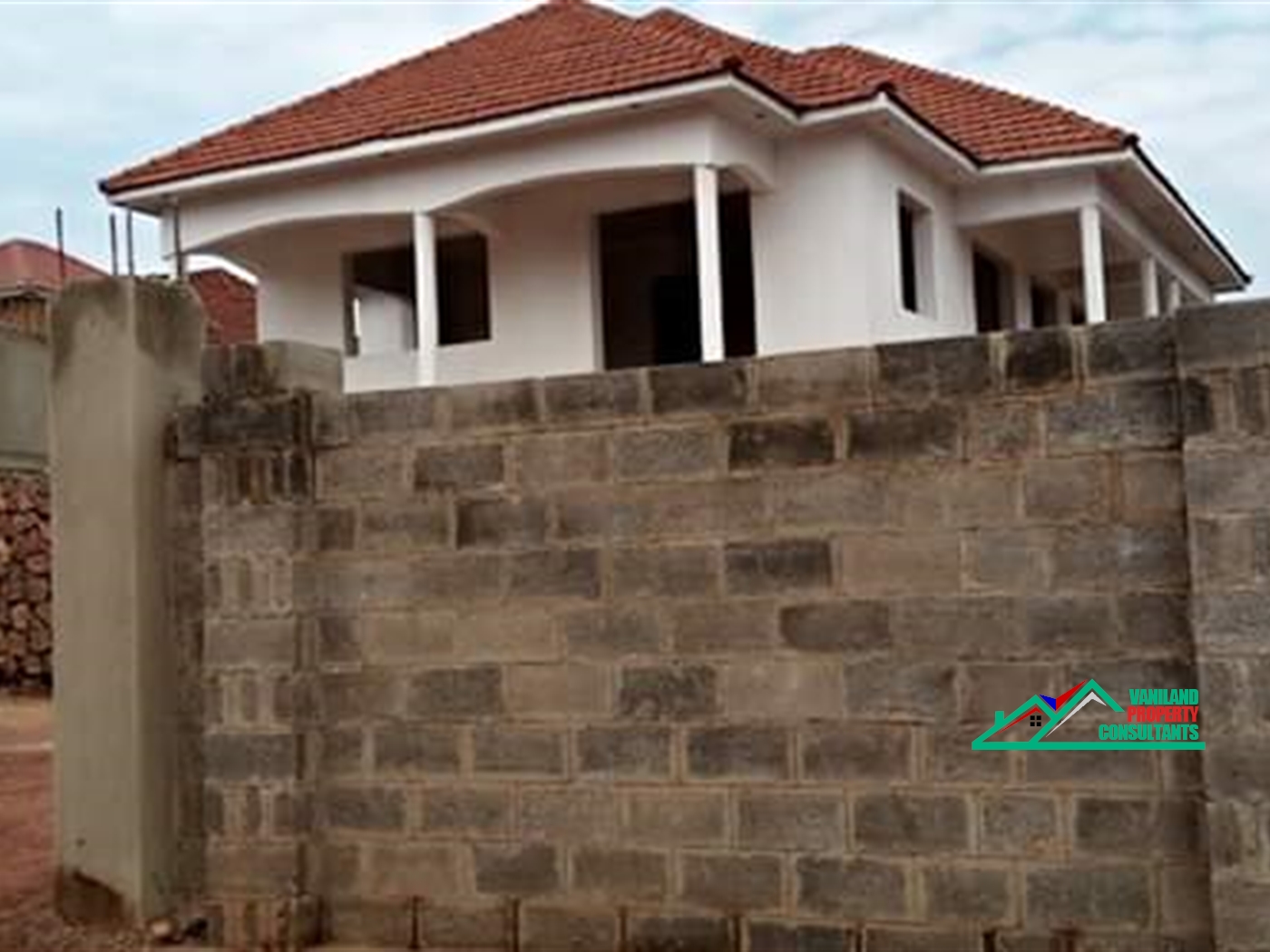 Shell House for sale in Kyanja Kampala