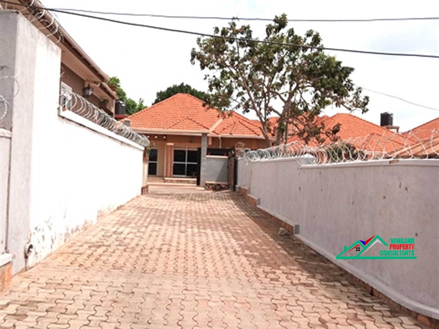 Bungalow for sale in Kira Wakiso