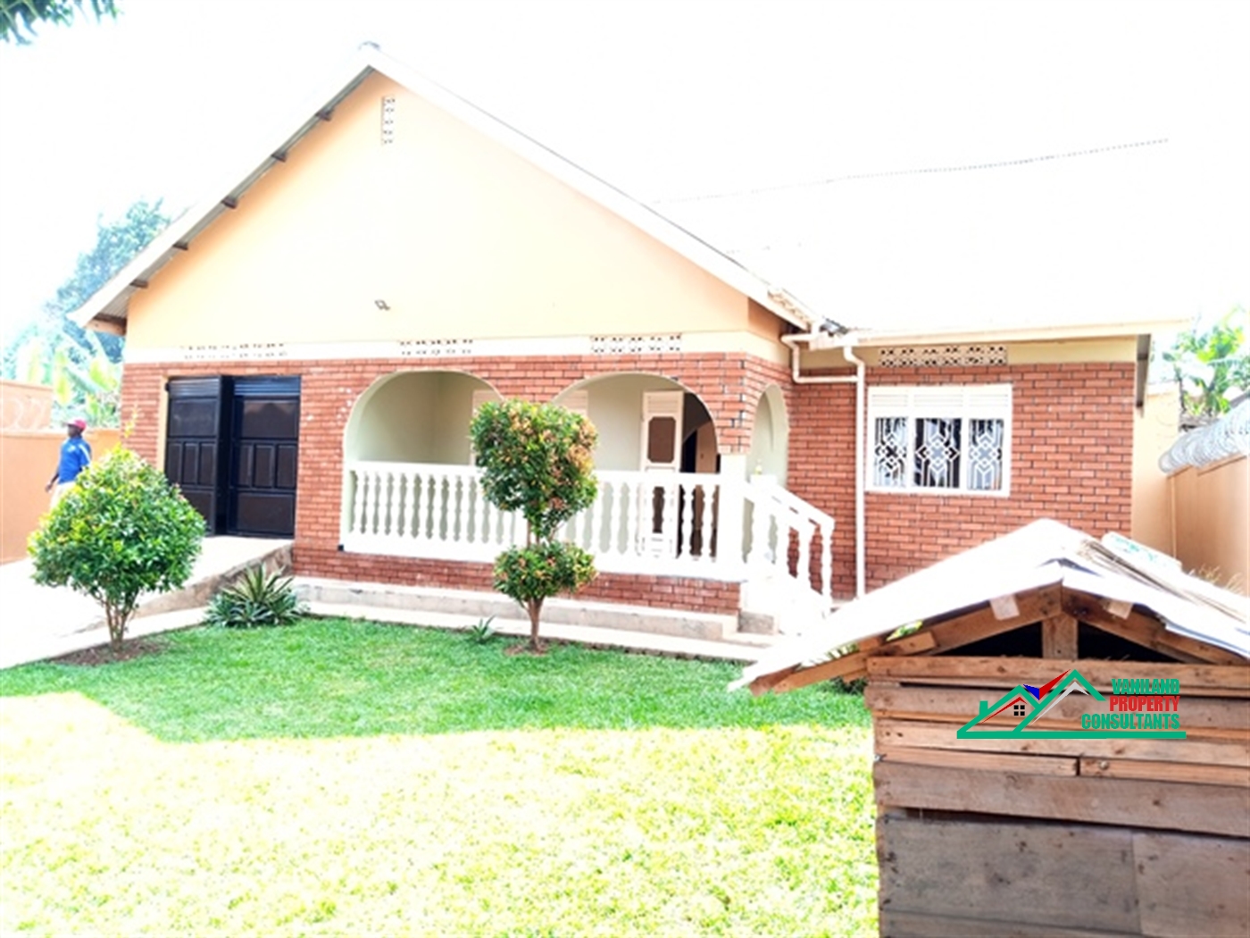 Bungalow for rent in Kira Wakiso