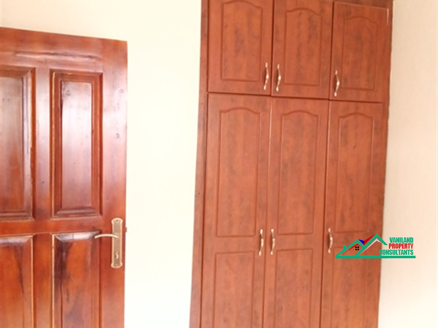 Semi Detached for rent in Kyanja Kampala