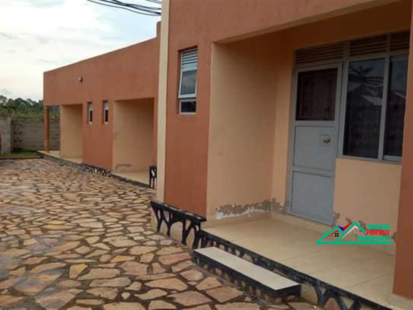 Semi Detached for rent in Seeta Mukono