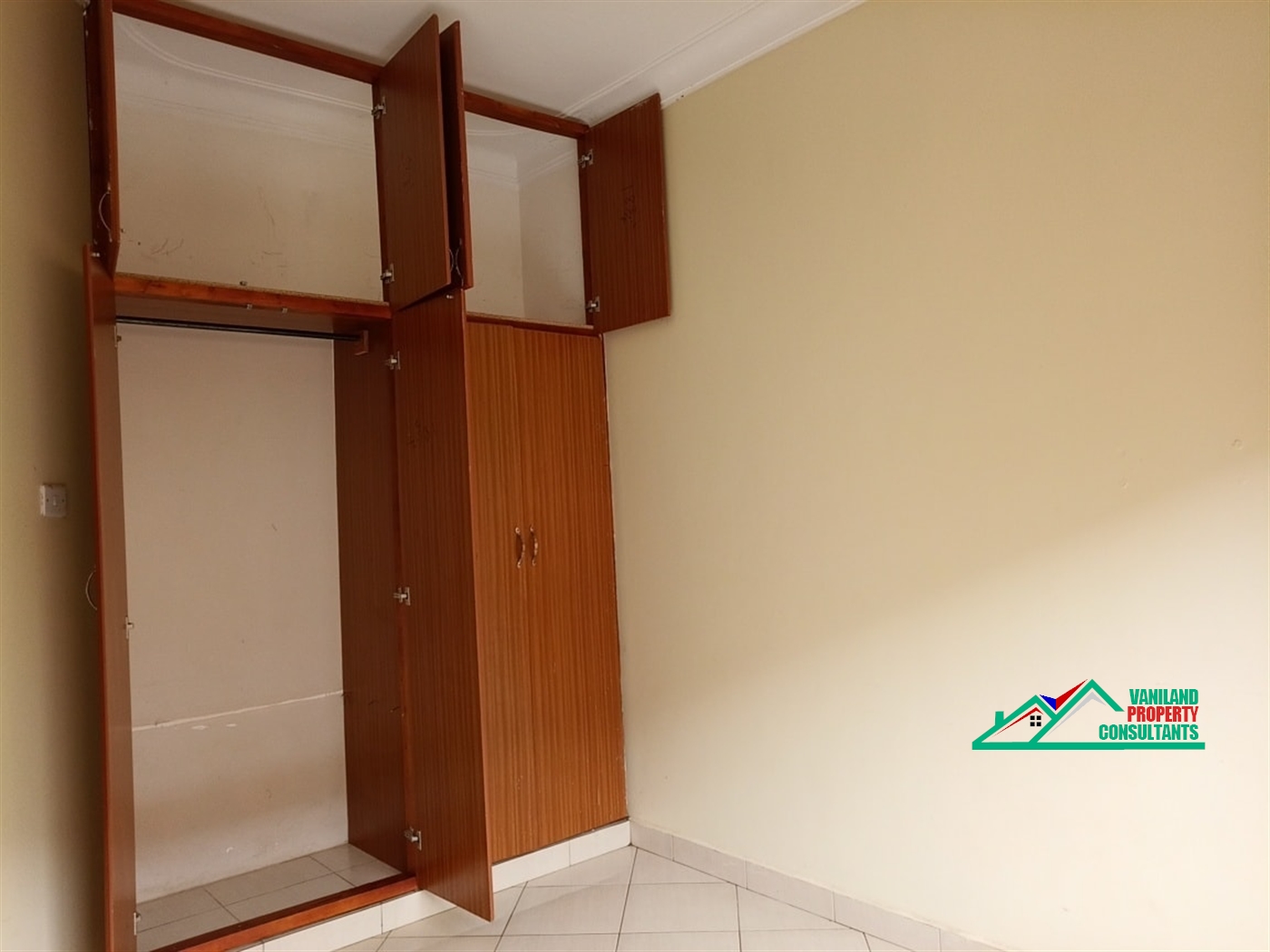 Semi Detached for rent in Kyaliwajjala Wakiso