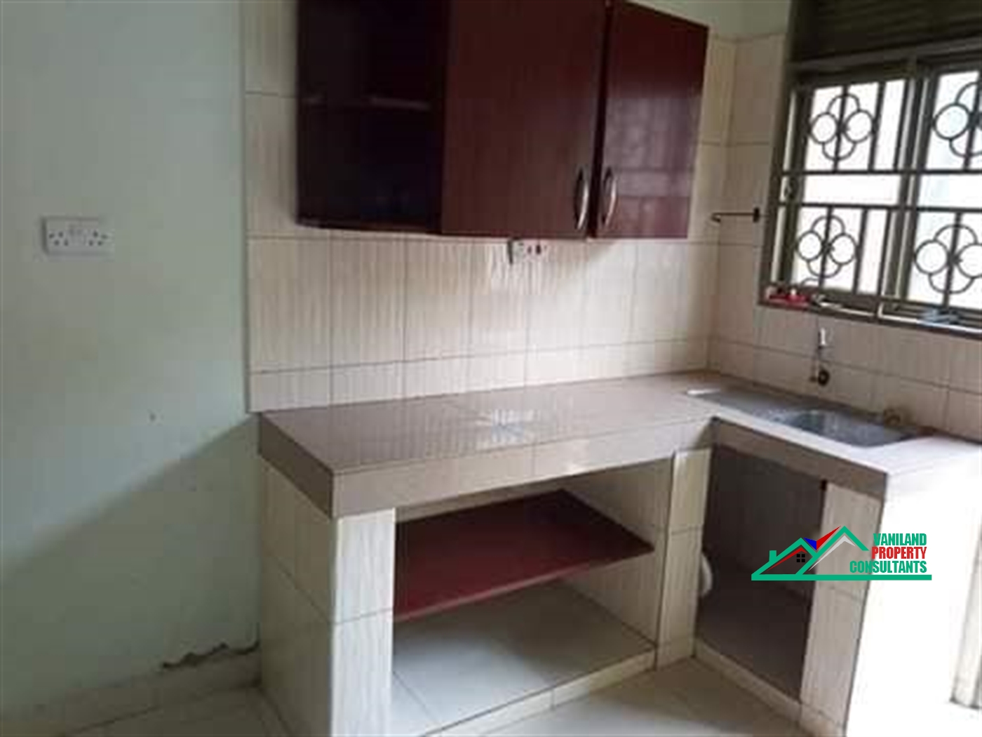 Semi Detached for rent in Buwaate Kampala