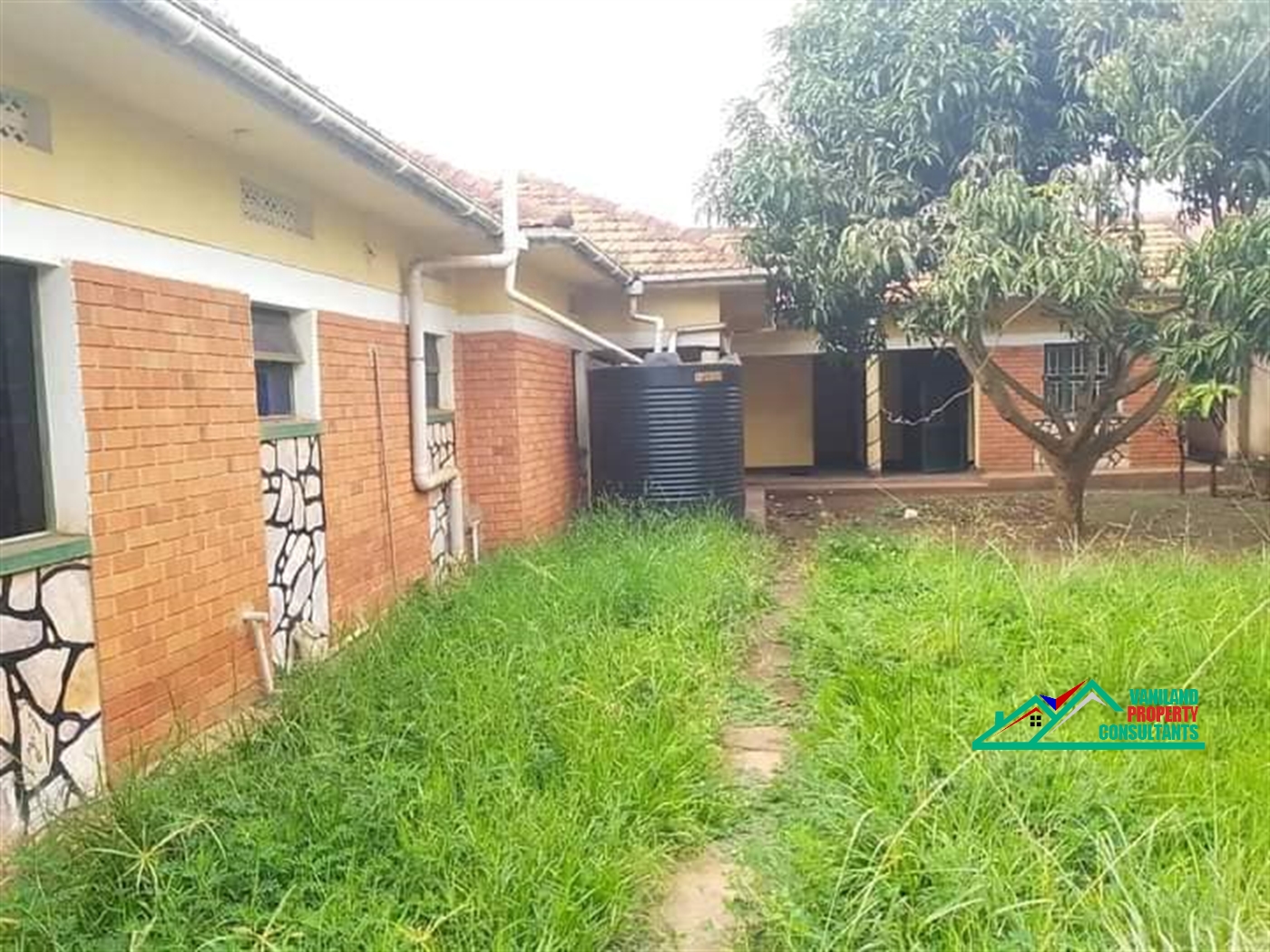 Bungalow for rent in Bweyogerere Wakiso