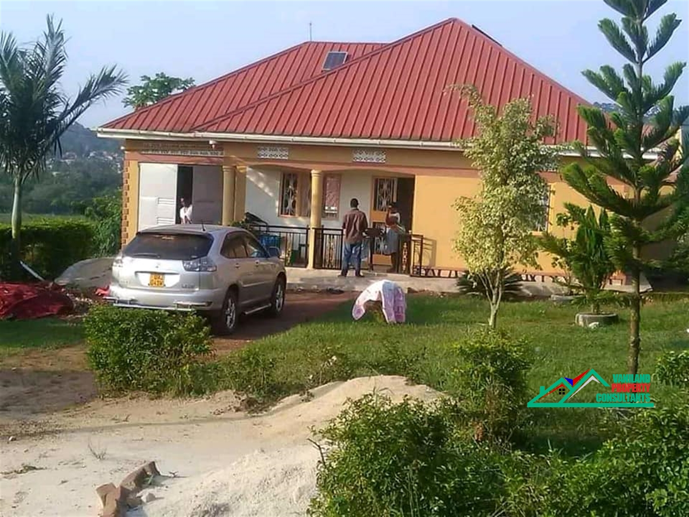 Bungalow for sale in Sumba Kampala