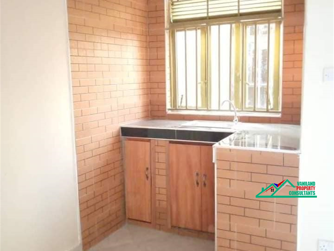 Semi Detached for rent in Mengo Kampala