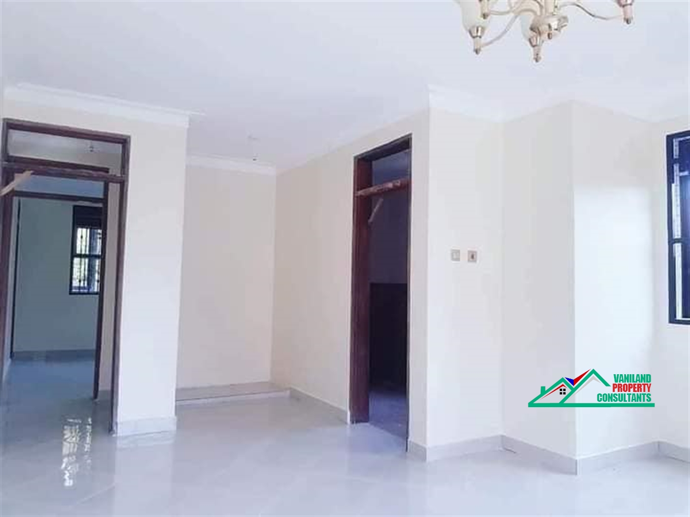 Semi Detached for rent in Muyenga Kampala