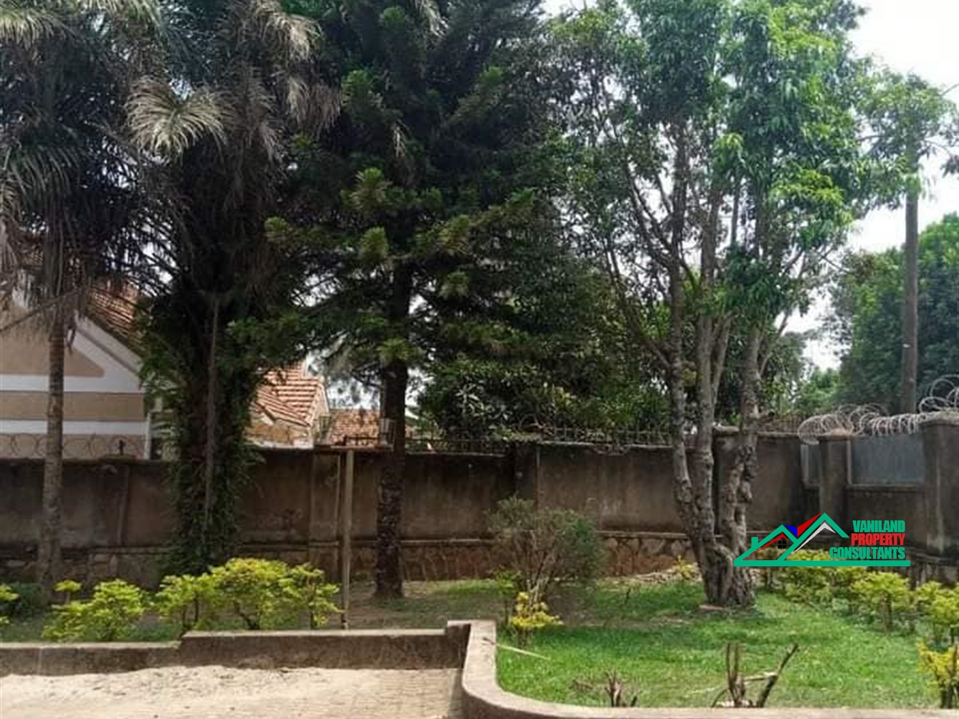 Bungalow for rent in Bweyogerere Wakiso