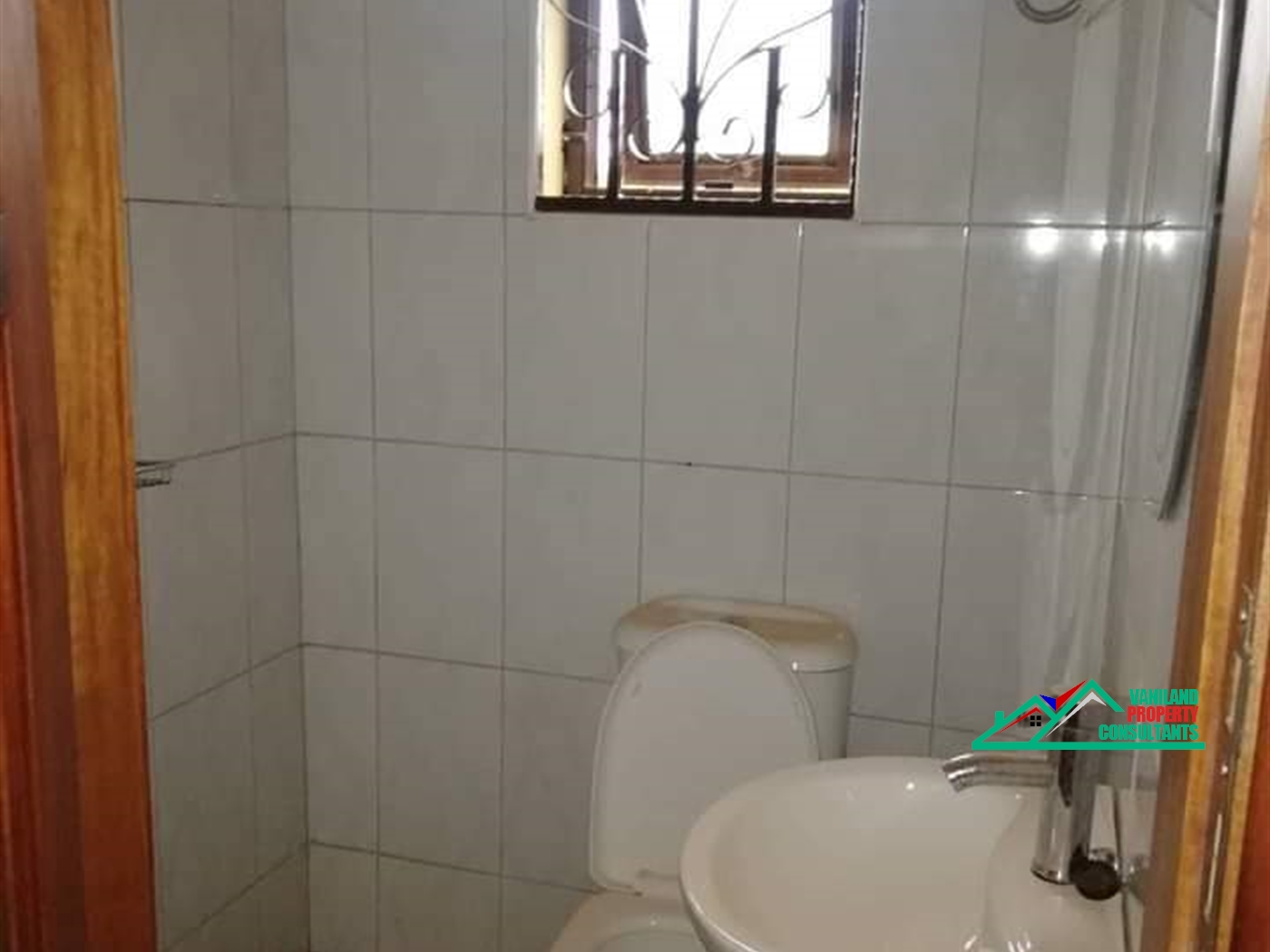 Duplex for rent in Najjera Wakiso