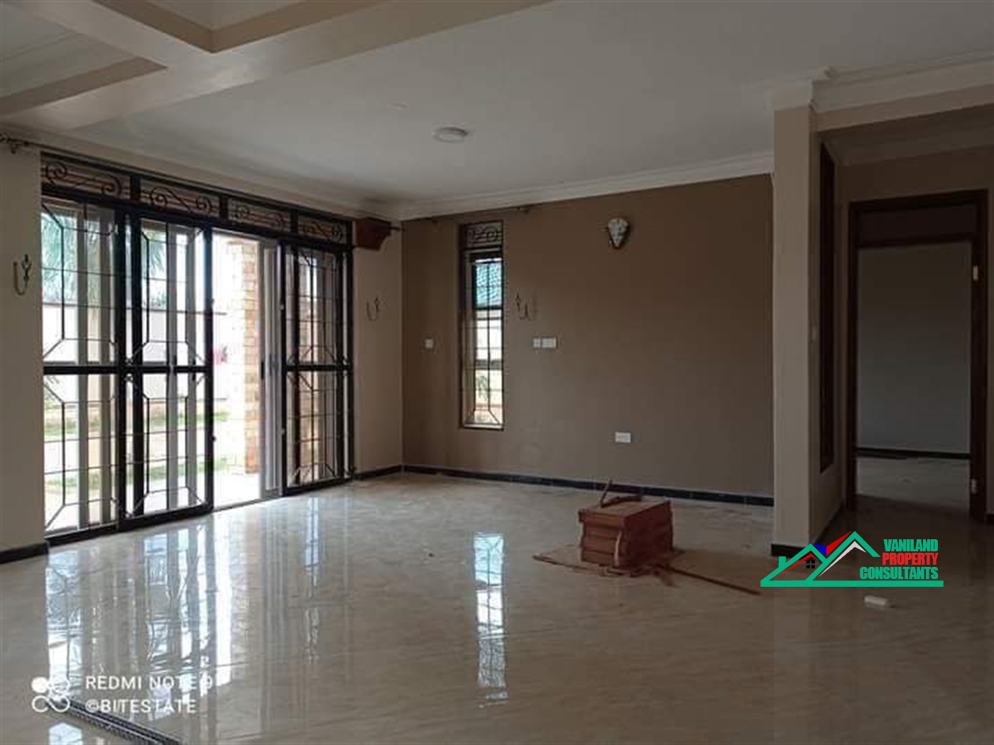 Duplex for rent in Kulambilo Kampala